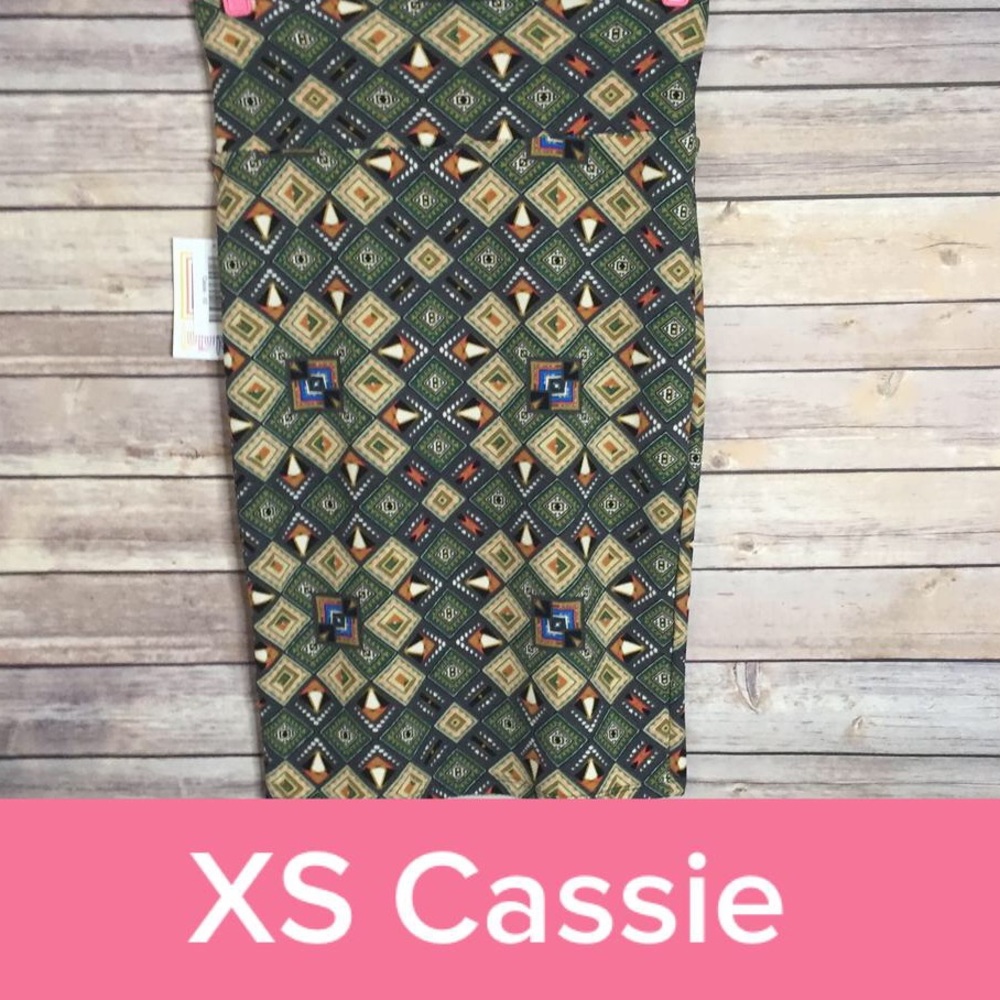 LuLaRoe Cassie Pencil Skirt
